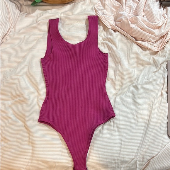 Pink Ribbed Bodysuit - Picture 4 of 4